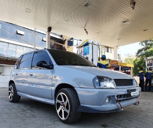 This Lowered Maruti Zen Looks WAY COOLER Than Any Modern A-segment Hatchback