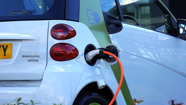 Helpful Maintenance Tips For Your Hybrid Car To Keep It In Great Shape | On Electric  Cars